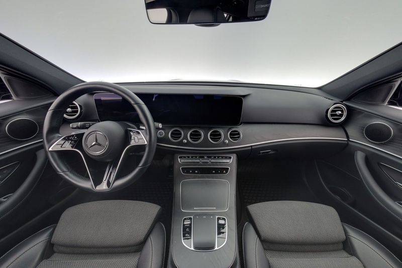 Mercedes E300 bild 13