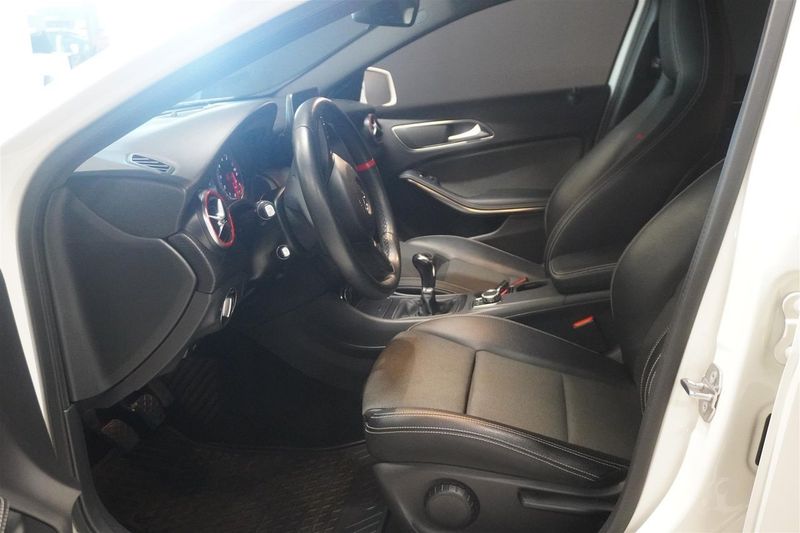 Mercedes A180 bild 2
