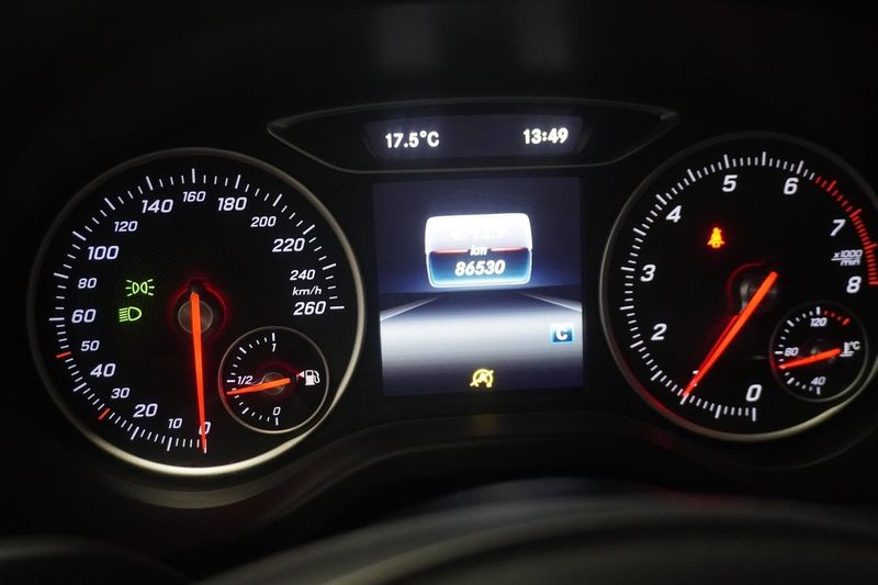 Mercedes A180 bild 9