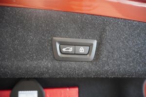 BMW 330 bild 6