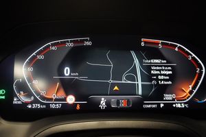 BMW 330 bild 14