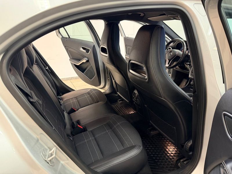 Mercedes A200 bild 14