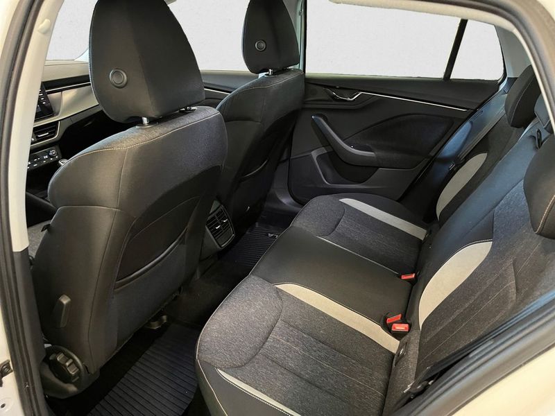 Skoda Scala bild 11