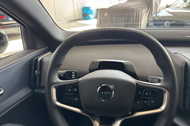 Volvo EX30 bild 25