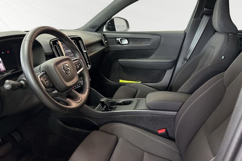Volvo EX40 bild 7