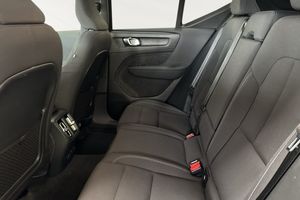 Volvo EX40 bild 8
