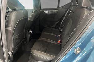Volvo EX40 bild 8