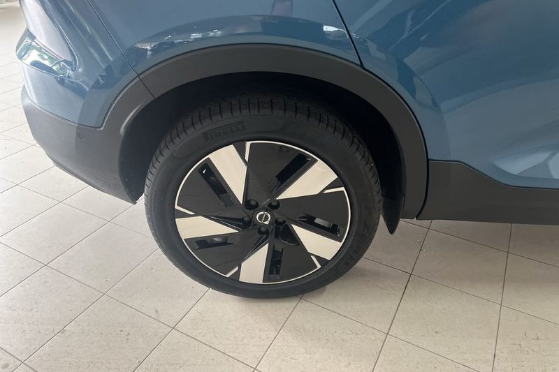 Volvo EX40 bild 12