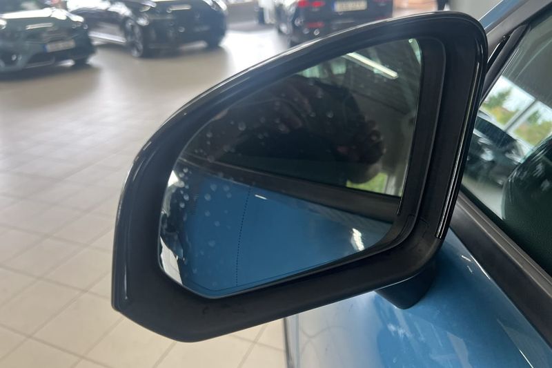 Volvo EX40 bild 16