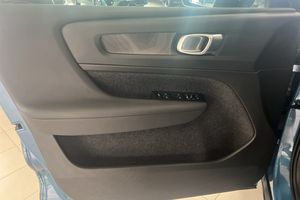 Volvo EX40 bild 17