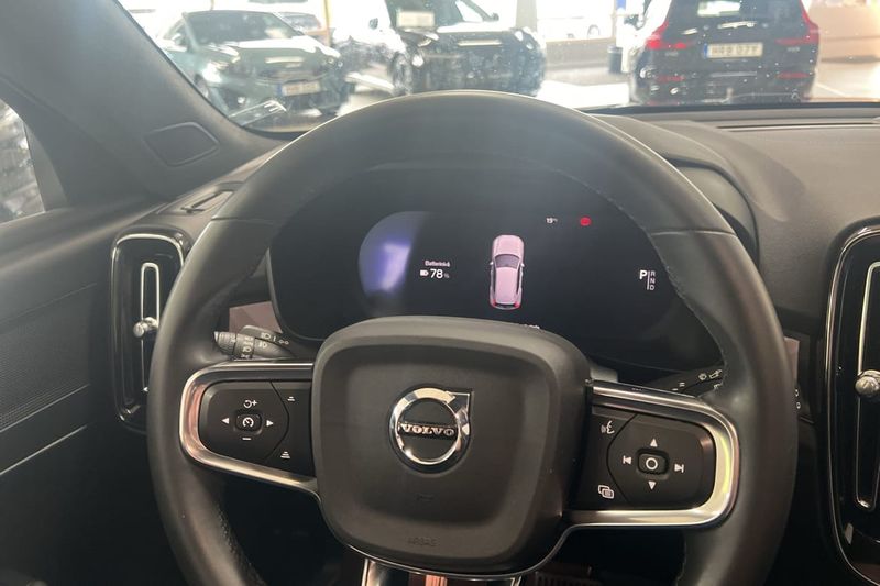 Volvo EX40 bild 23