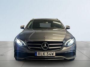 Mercedes E300 bild 2