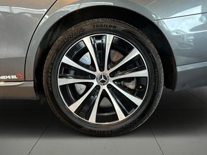 Mercedes E300 bild 14