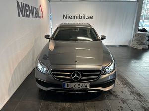 Mercedes E300 bild 2