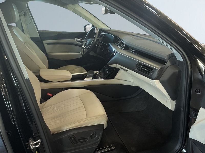 Audi e-tron bild 7