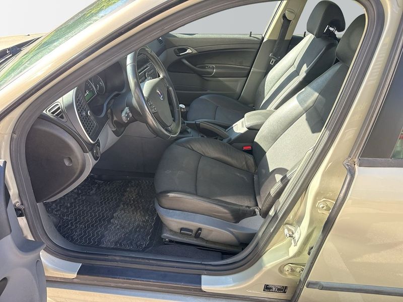 Saab 9-3 bild 6