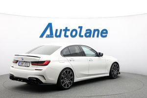 BMW 330 bild 8