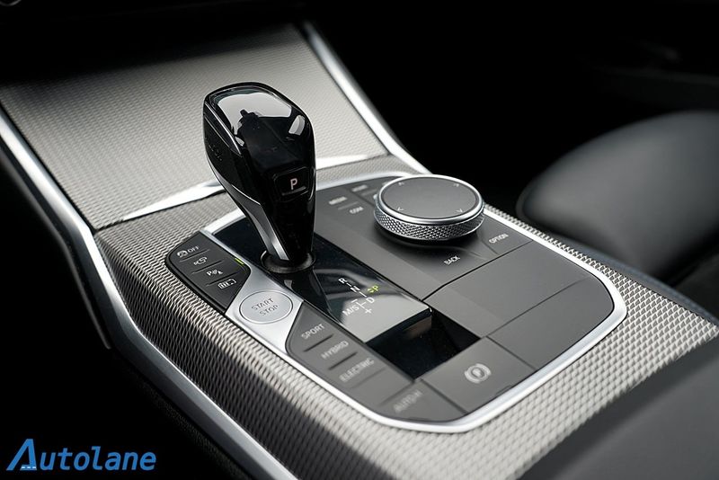BMW 330 bild 35