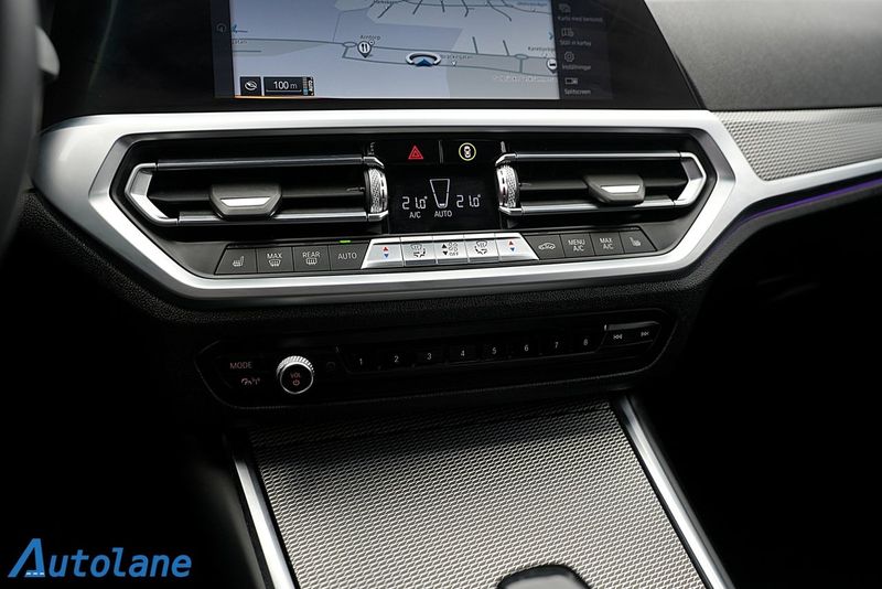 BMW 330 bild 33