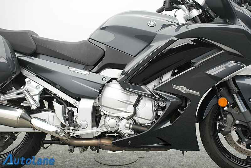 Yamaha FJR bild 11
