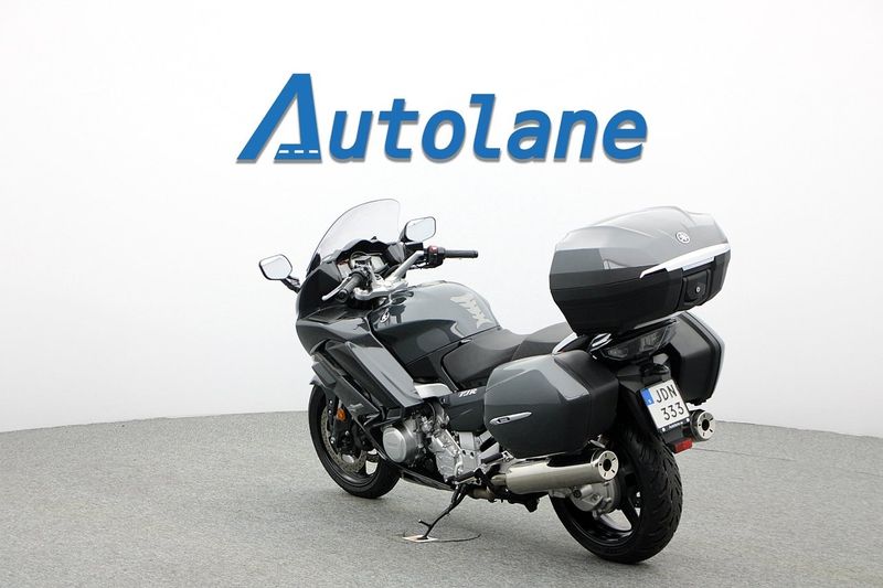 Yamaha FJR bild 3