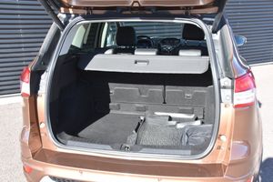 Ford Kuga bild 9