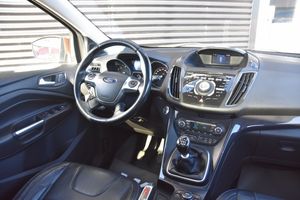 Ford Kuga bild 15