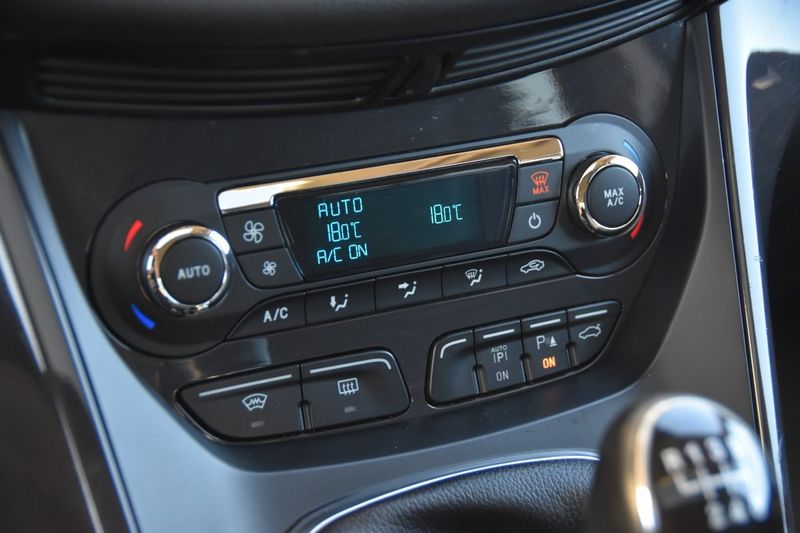 Ford Kuga bild 20