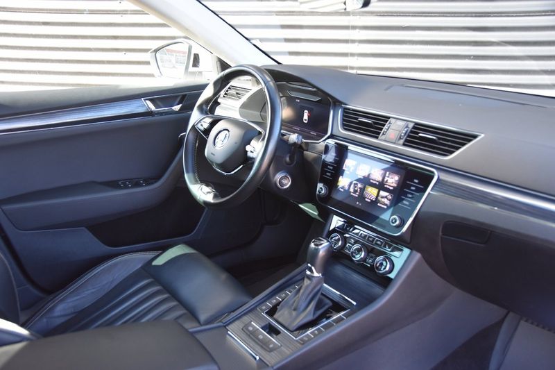 Skoda Superb bild 11