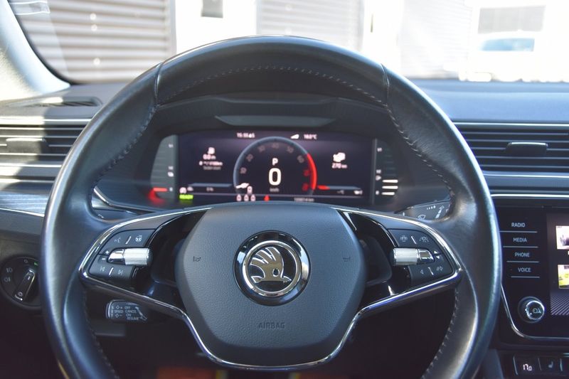 Skoda Superb bild 16