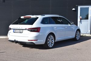 Skoda Superb bild 8