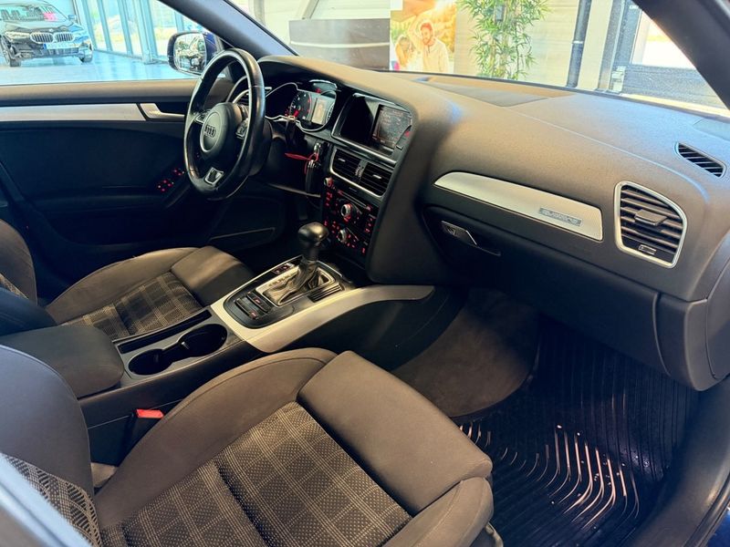 Audi A4 bild 14