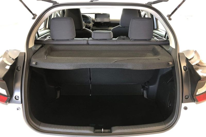 Toyota Yaris bild 12