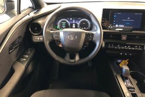 Toyota C-HR bild 11