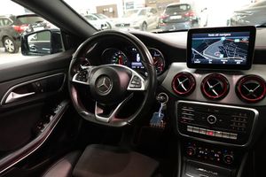 Mercedes CLA45 AMG bild 5