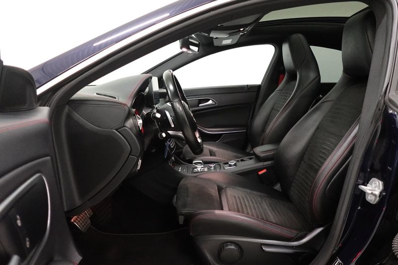 Mercedes CLA45 AMG bild 7