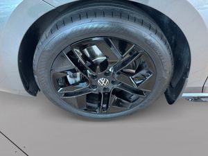 Volkswagen Passat bild 12