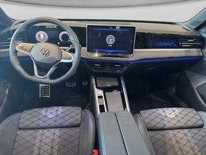 Volkswagen Passat bild 8