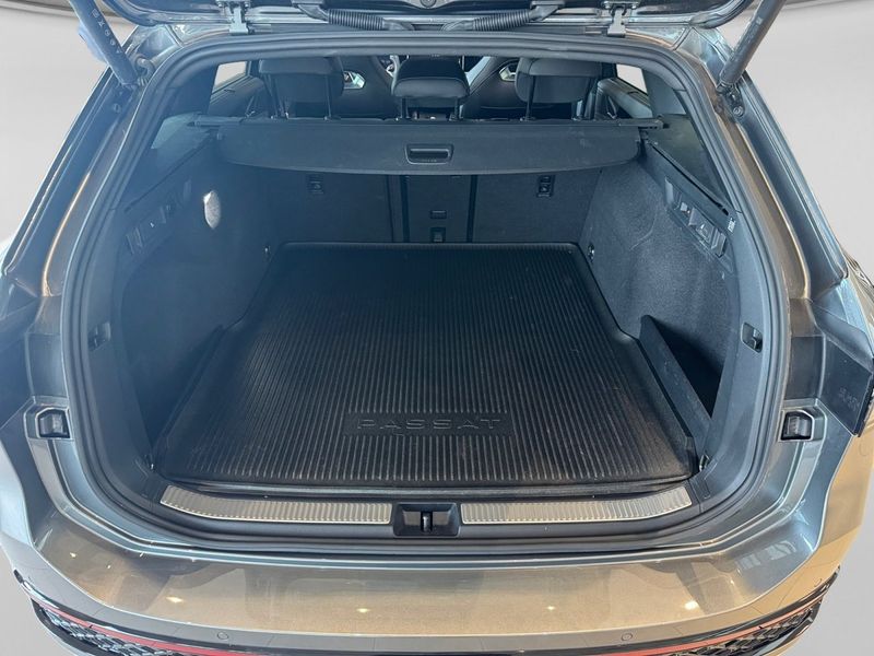 Volkswagen Passat bild 4