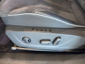 Skoda Enyaq bild 8