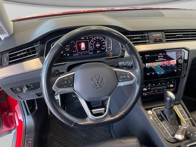 Volkswagen Passat bild 9
