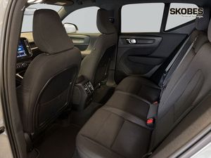 Volvo EX40 bild 10
