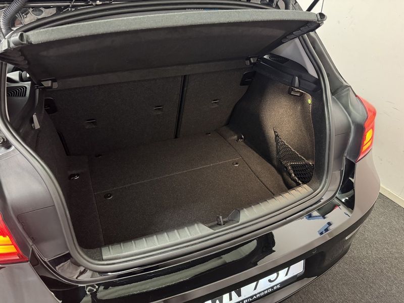 BMW 116 bild 11
