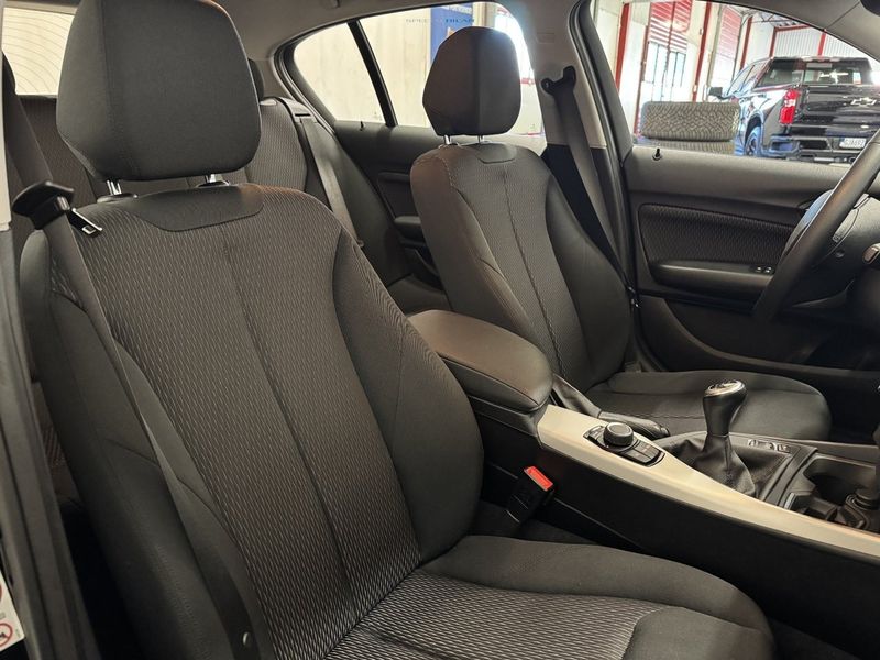 BMW 116 bild 15