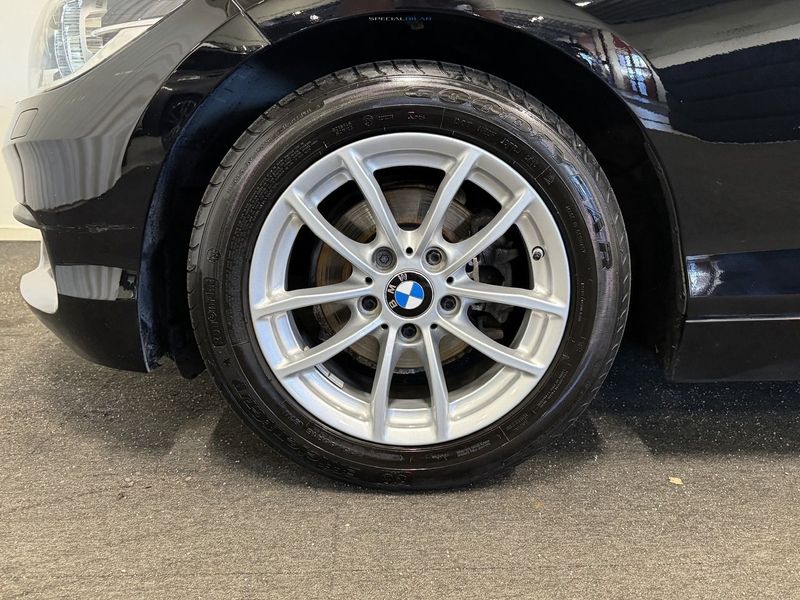 BMW 116 bild 18