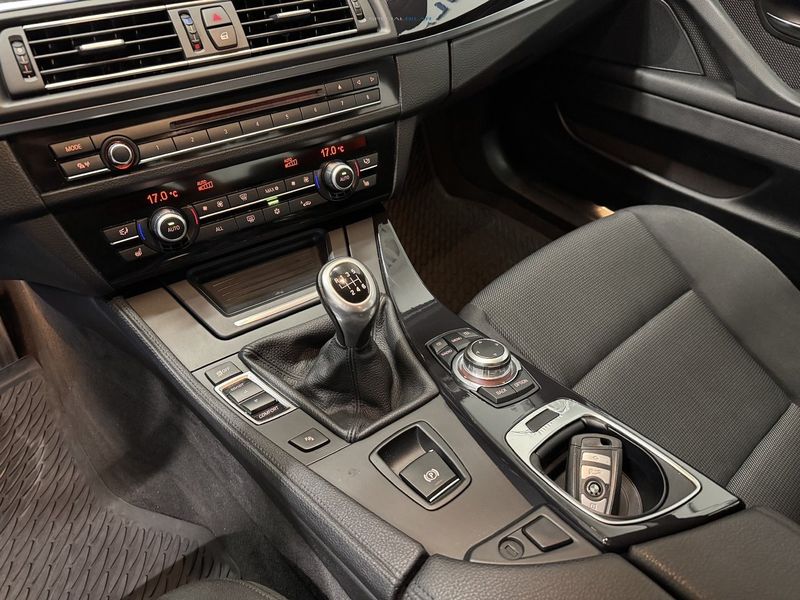 BMW 520 bild 8