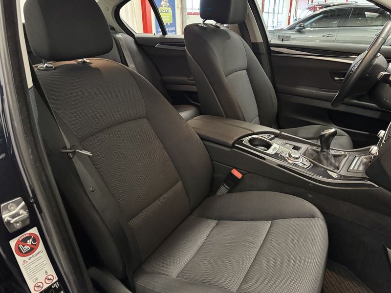 BMW 520 bild 16
