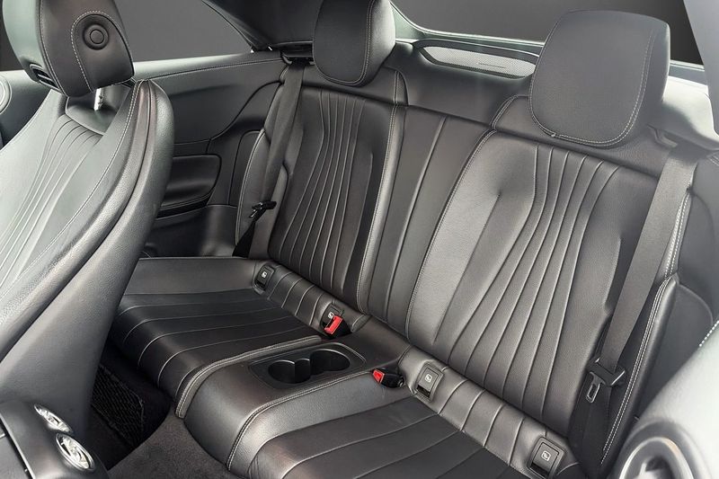 Mercedes E200 bild 14