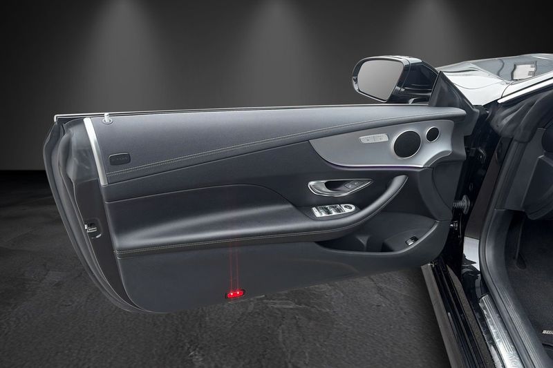 Mercedes E200 bild 8