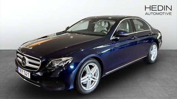 Mercedes E220 d 220d 4MATIC Avantgarde/Drag/Värmare/Adaptiv farthållare - 2017